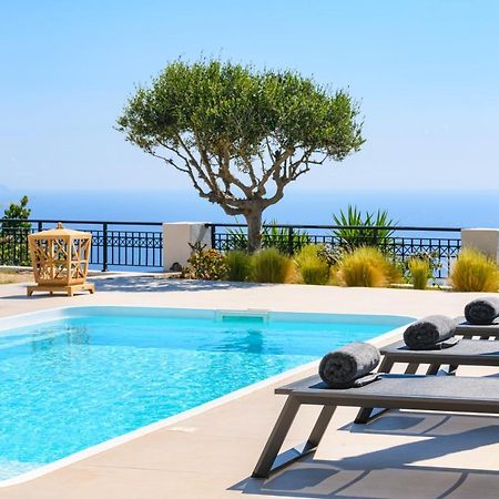 Grand Villa Santorini อิเมโรวิยอน ภายนอก รูปภาพ