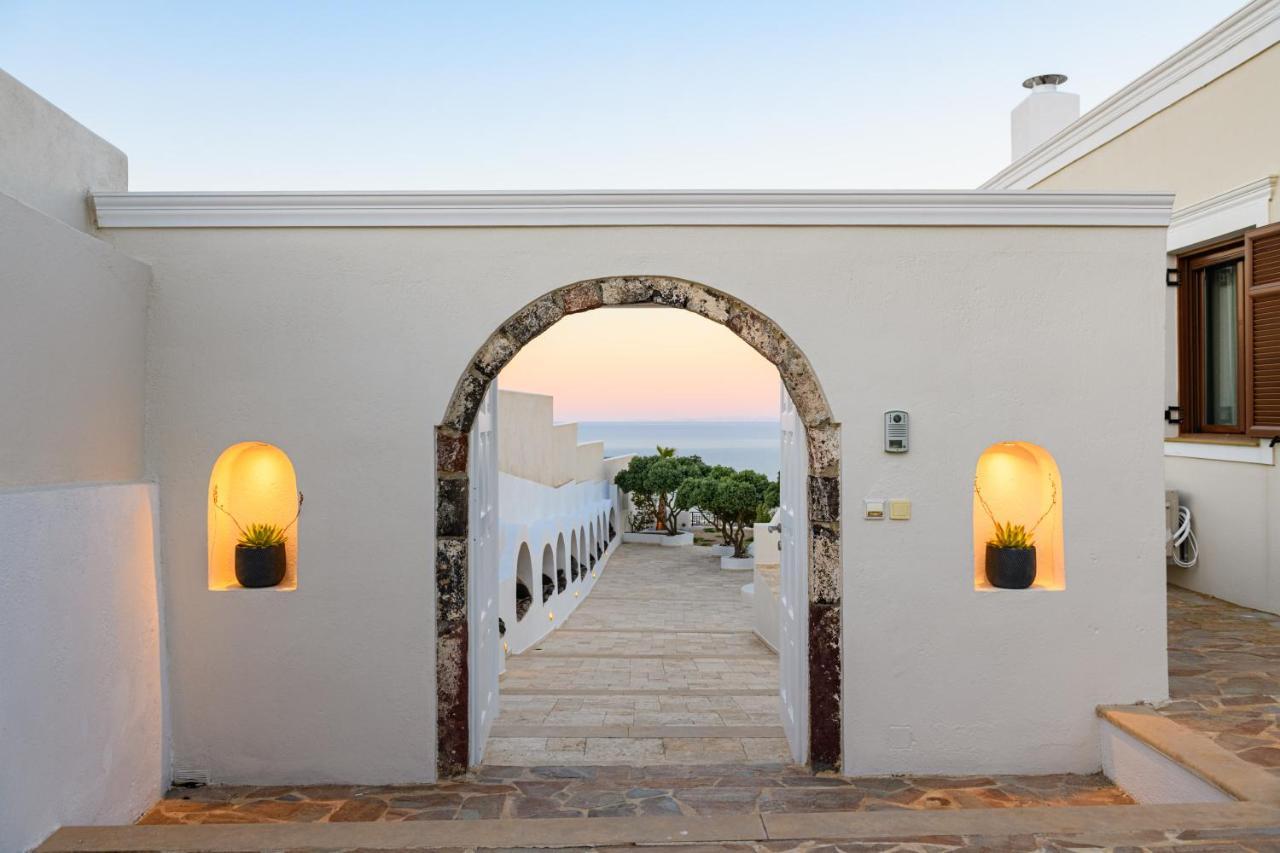 Grand Villa Santorini อิเมโรวิยอน ภายนอก รูปภาพ